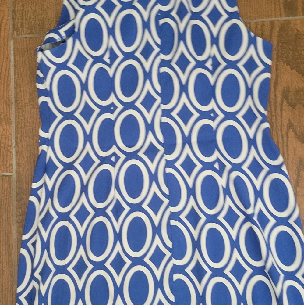 Vestido muy fresco y queda muy firme